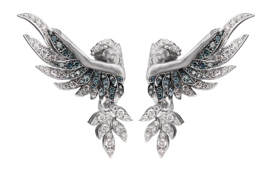 Earrings AR 1977.2